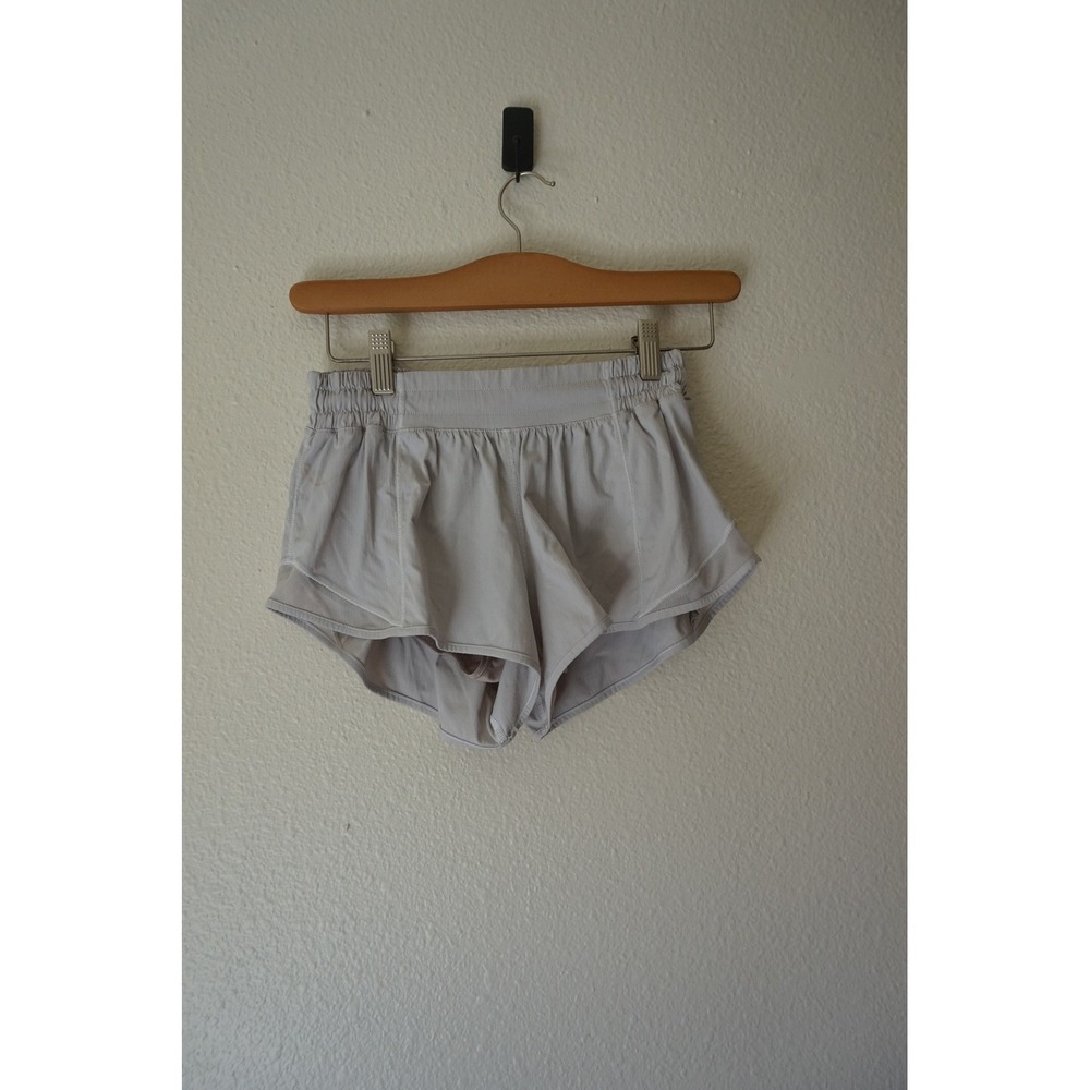 Lululemon Hotty Hot Short II 2.5 Swift Mesh Running Silver Drop Gray size 4